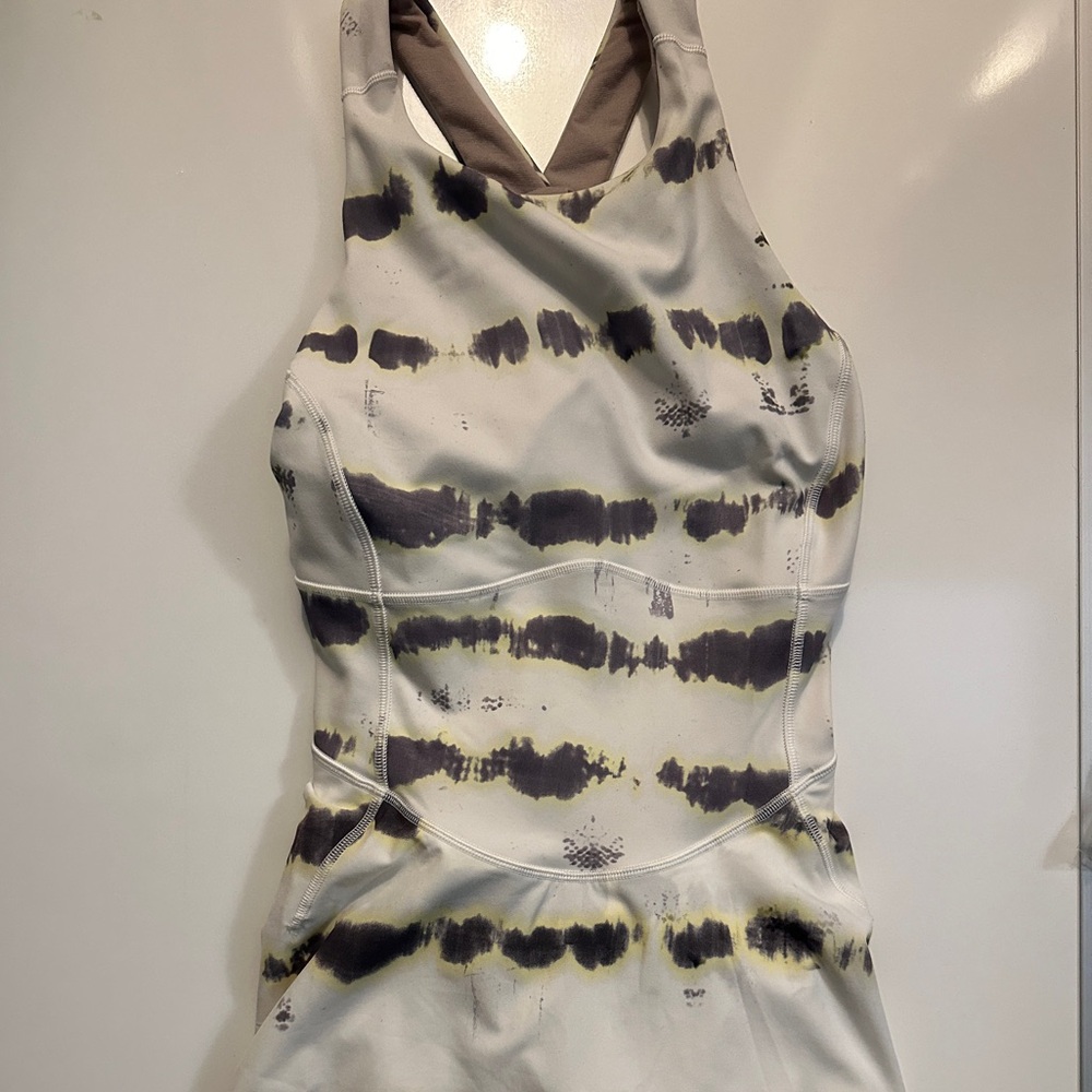 Lululemon Athletica Dress - Cream, gray, and yellow